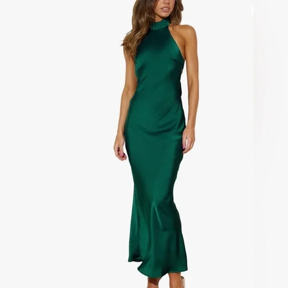 slim fit dress slacks Lorely Mesh Halterneck Top Forest Green– Selfie Leslie main image 1